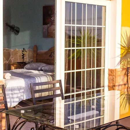 Platanito House *